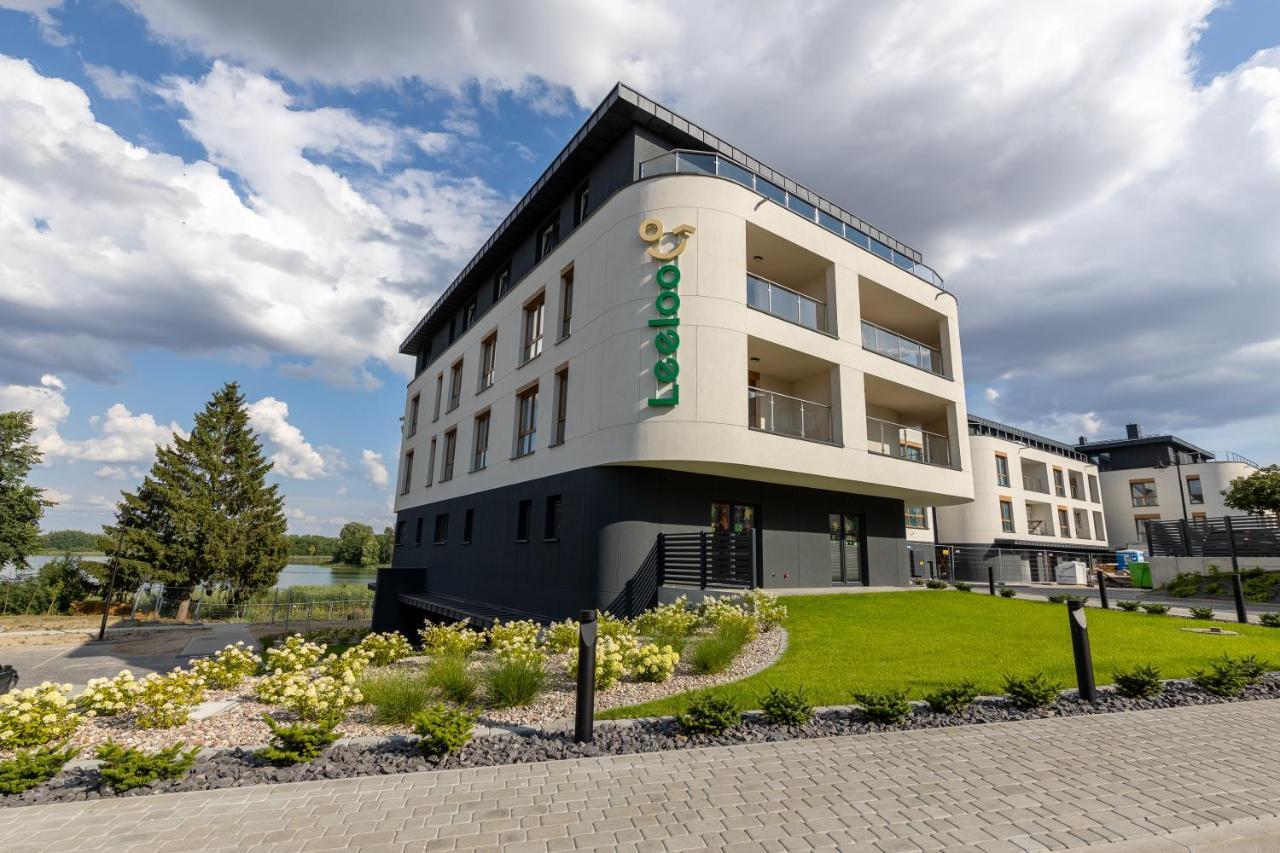 Leeloo Aparthotel Czluchow Bagian luar foto